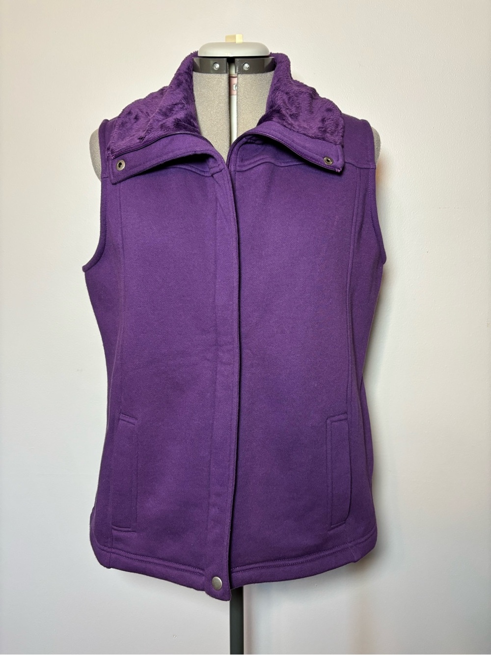 Croft & Barrow Purple Fleece-Trim Sleeveless Vest - Large